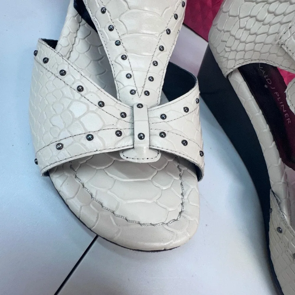 Donald J Pliner Cream Snake Embossed Studded Wedge Sandals Size 8M